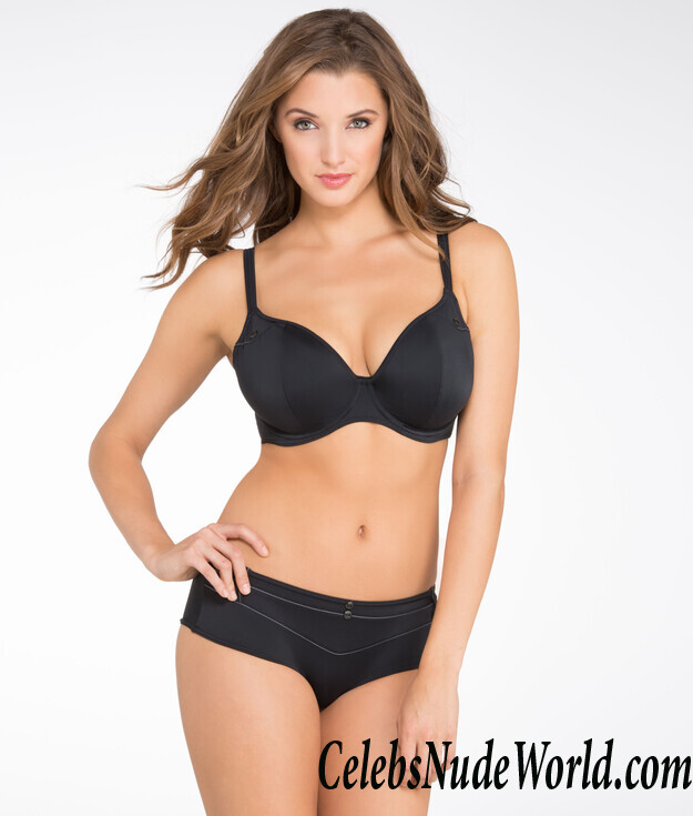 Alyssa Arce Nude 43395