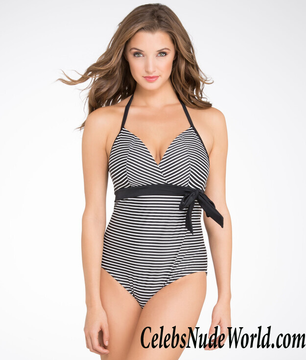 Alyssa Arce Nude 43404