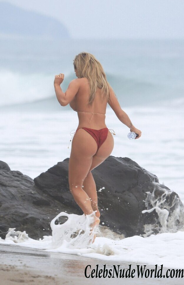 Amy Lee Summers Sexy 44026