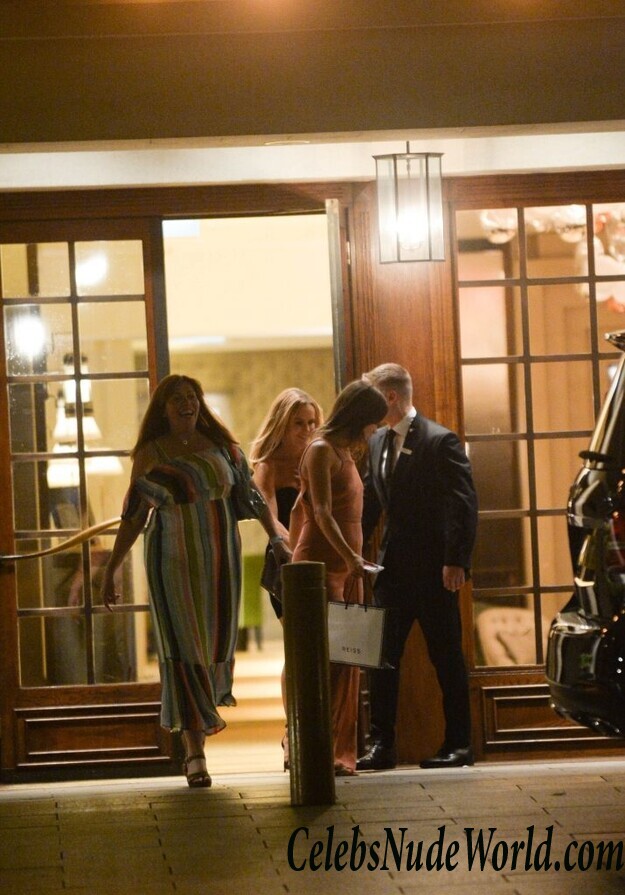 Amanda Holden Sexy 44474