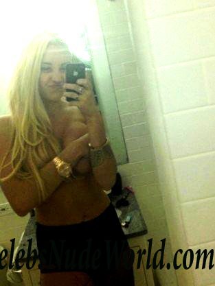 Amanda Bynes nude 44686