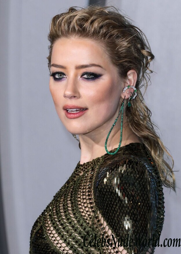 Amber Heard Hot 44724
