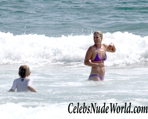 Ali Larter Bikini 46213