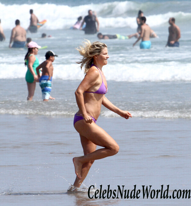 Ali Larter Bikini 46219