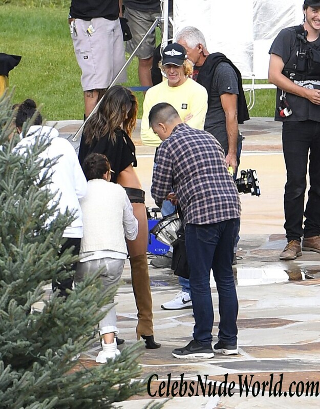 Alessandra Ambrosio Sexy 46509