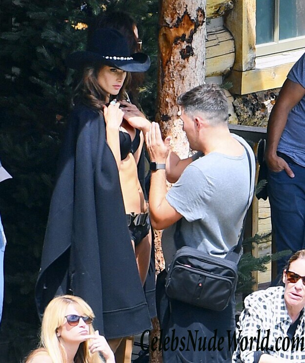 Alessandra Ambrosio Sexy 46539