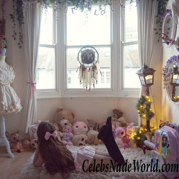 Belle Delphine Sexy 46934