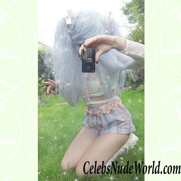 Belle Delphine Sexy 46967