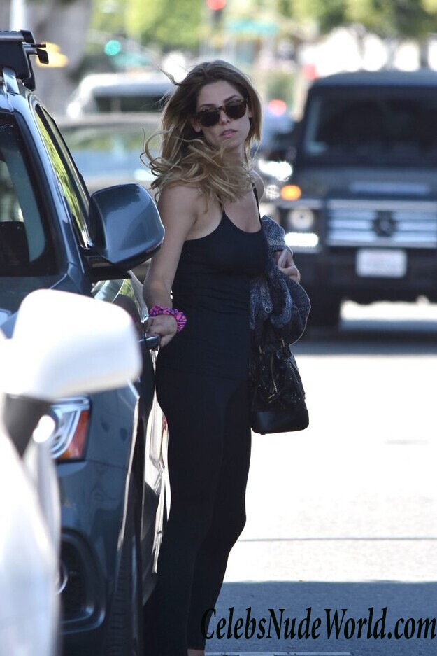 Ashley Greene Sexy 47892