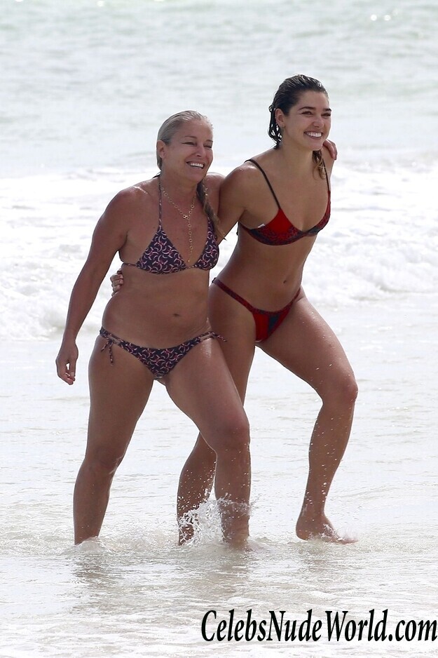 Ashley Hart Sexy 47947