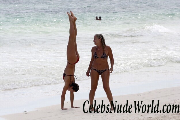 Ashley Hart Sexy 48055