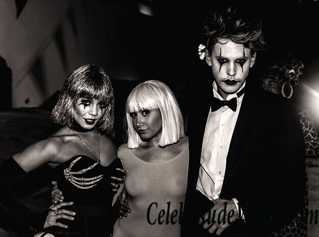 Ashley Tisdale Sexy 48226