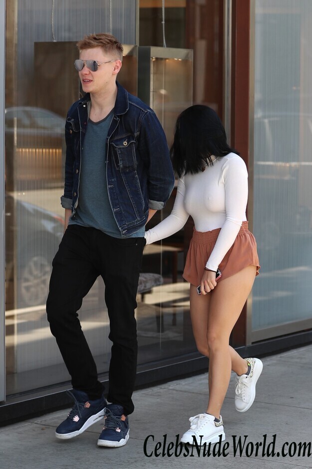 Ariel Winter Wearing The Tiniest Shorts Ever 48328