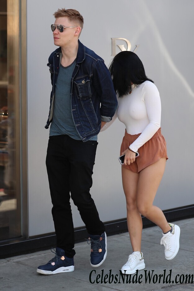Ariel Winter Wearing The Tiniest Shorts Ever 48330