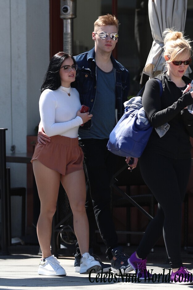 Ariel Winter Wearing The Tiniest Shorts Ever 48332