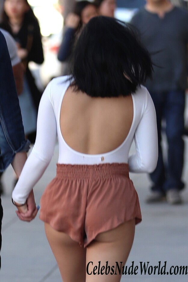 Ariel Winter Wearing The Tiniest Shorts Ever 48338