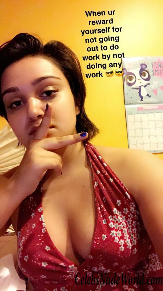 Ariela Barer Leaked 48500