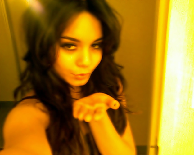 Vanessa Hudgens 4867