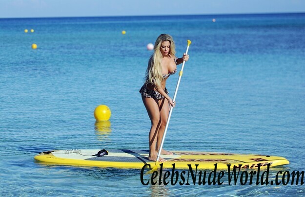 Bianca Gascoigne Makes Leopard Print Look Hot 48787