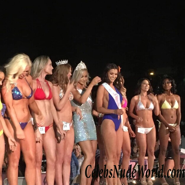 Averey Tressler Hot 48997