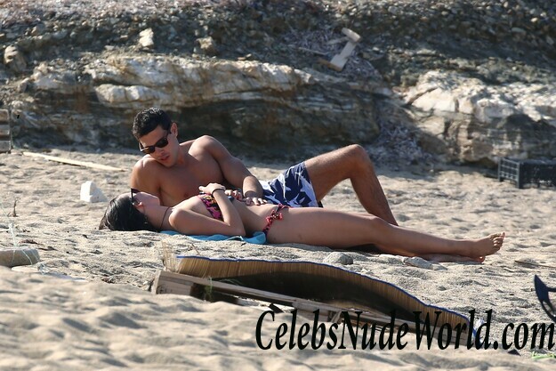 Aurora Ramazzotti Bikini 49666