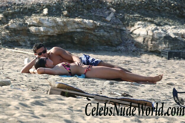 Aurora Ramazzotti Bikini 49667