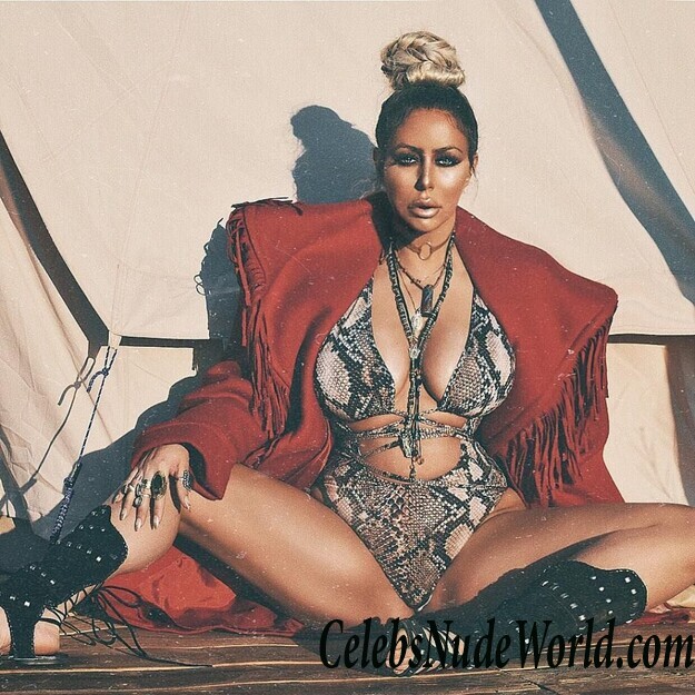 Aubrey O’Day Erotic 50002