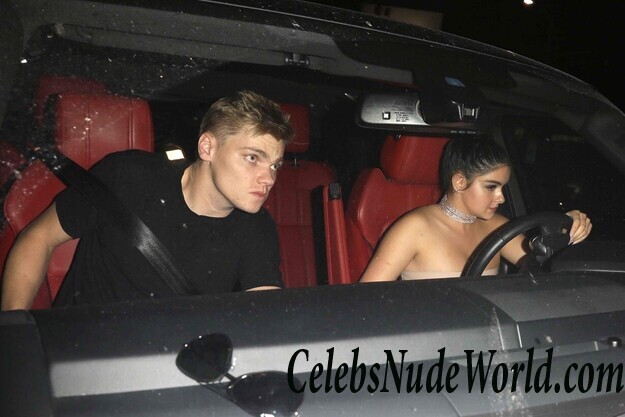 Ariel Winter Sexy 50063