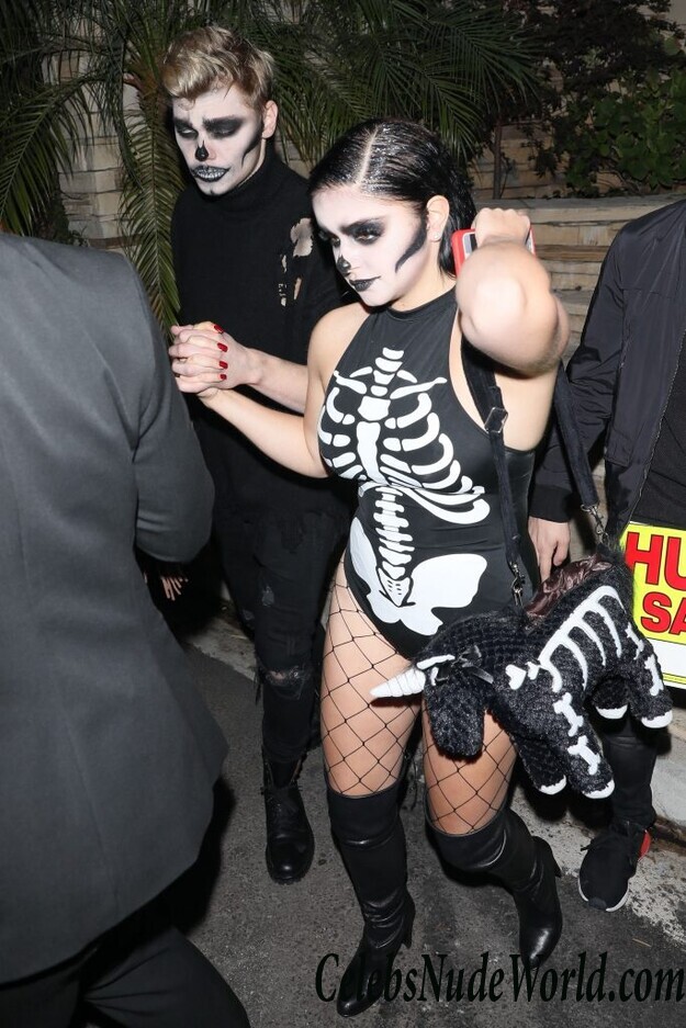 Ariel Winter Sexy 50109