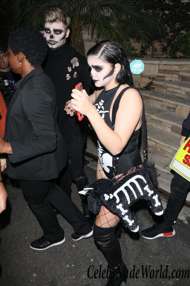 Ariel Winter Sexy 50110