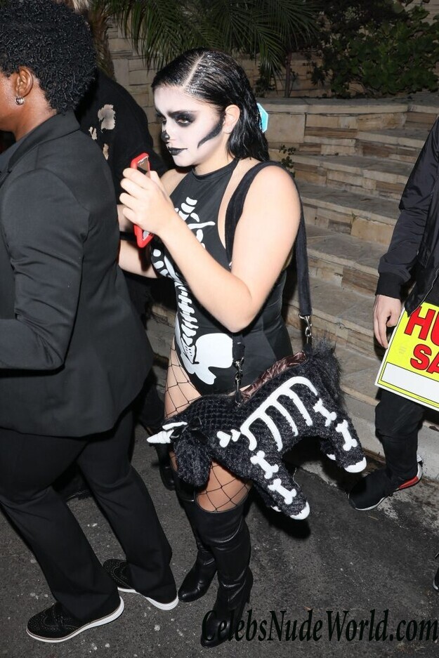 Ariel Winter Sexy 50112