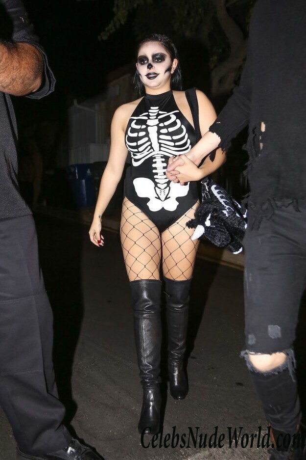 Ariel Winter Sexy 50126