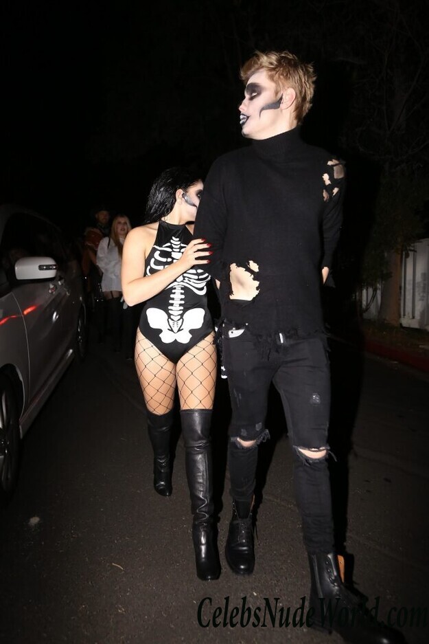 Ariel Winter Sexy 50132