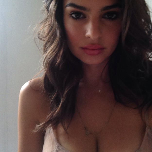 emily ratajkowski leakded 5016