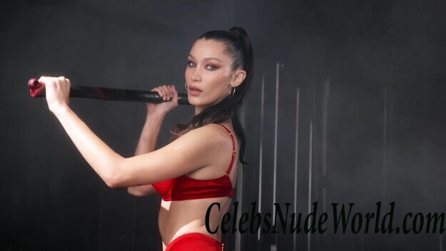 Bella Hadid Sexy 50685
