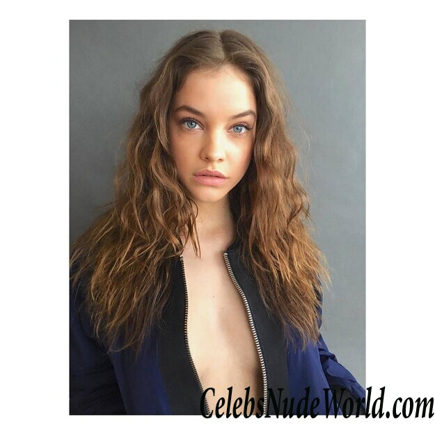 Barbara Palvin Braless Photos 50736