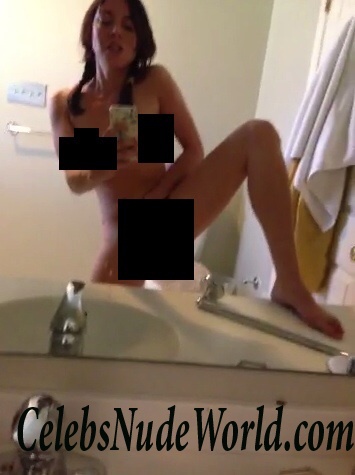 Aubrey Plaza naked pics 51068