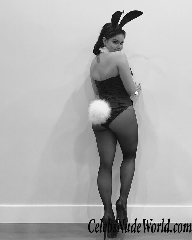 Ariel Winter Sexy Photo 51097