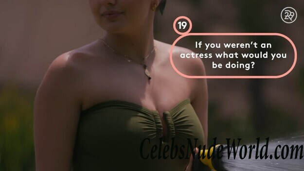 Ariel Winter Answering All The Questions 51171