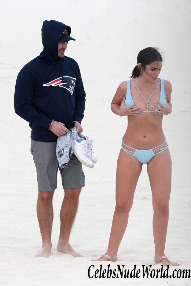 Ashley Iaconetti, Carly Waddell Bikini 51382