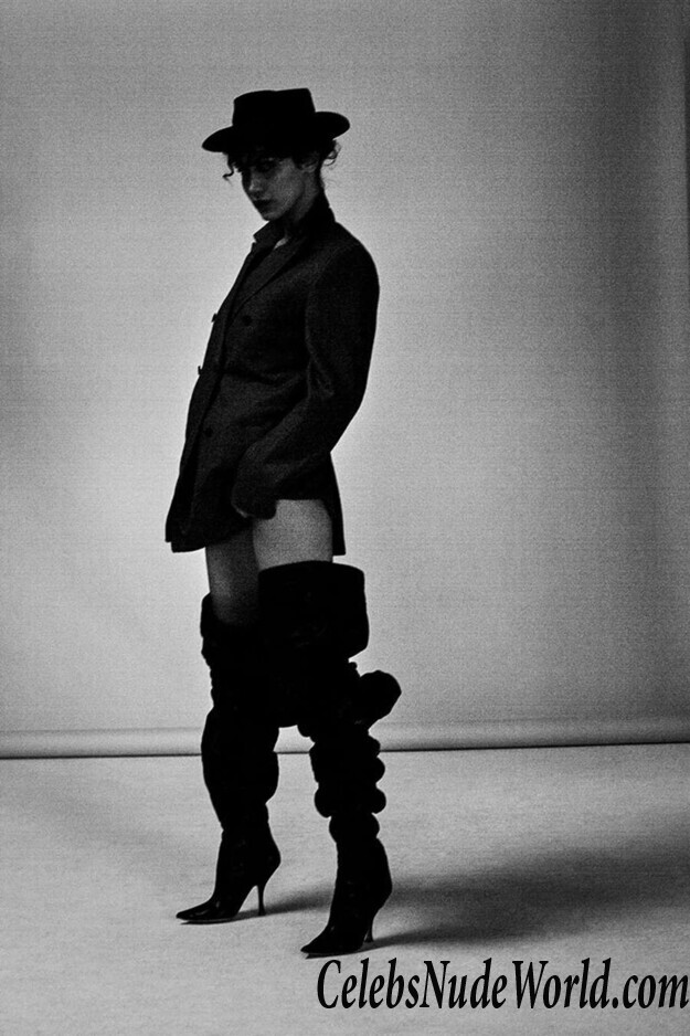 Bella Hadid Is Hell Bent For Leather 51468