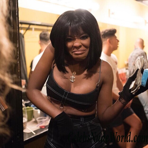 Azealia Banks Sexy 51488