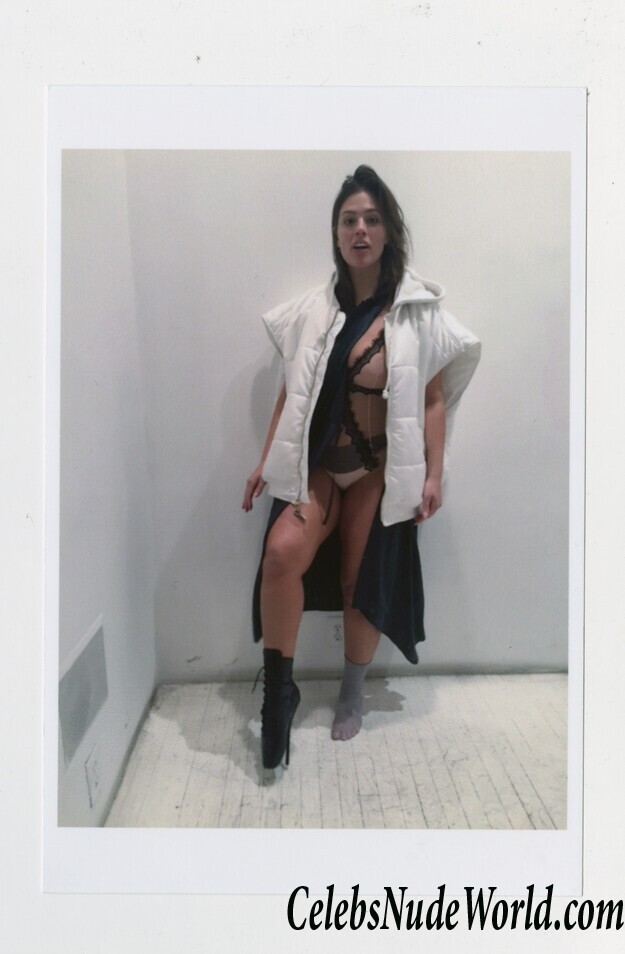 Ashley Graham Sexy Photos 51522