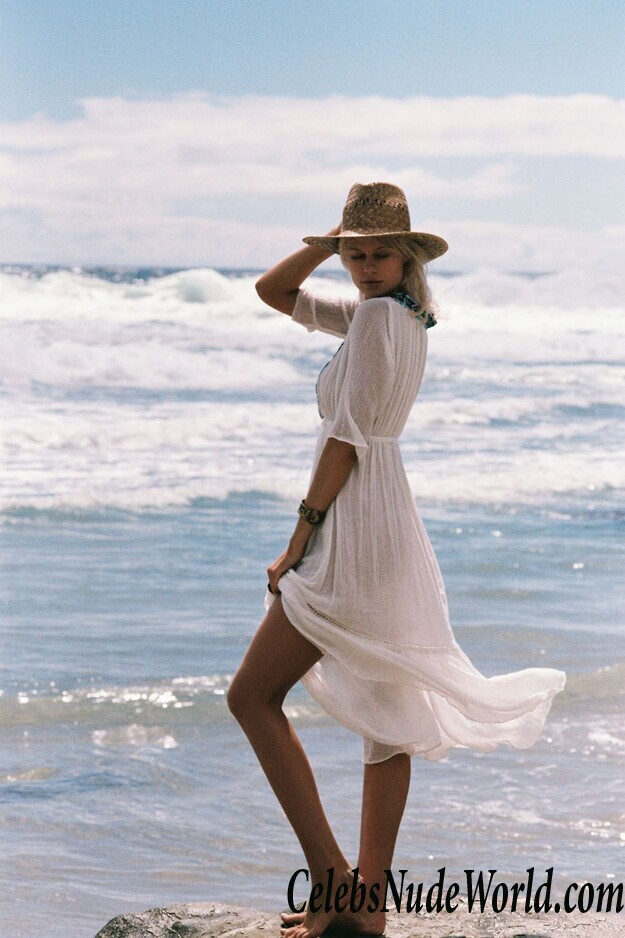 Sexy photos of Becca Hiller 51738