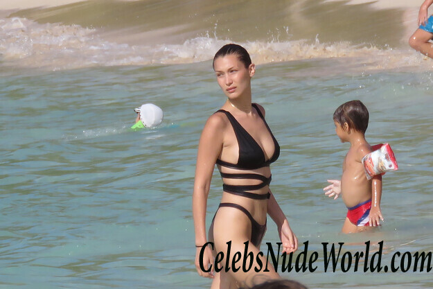 Sexy Photos of Bella Hadid 51968