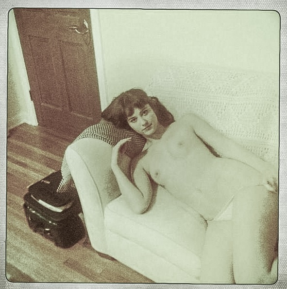 Mary Elizabeth Winstead 5210