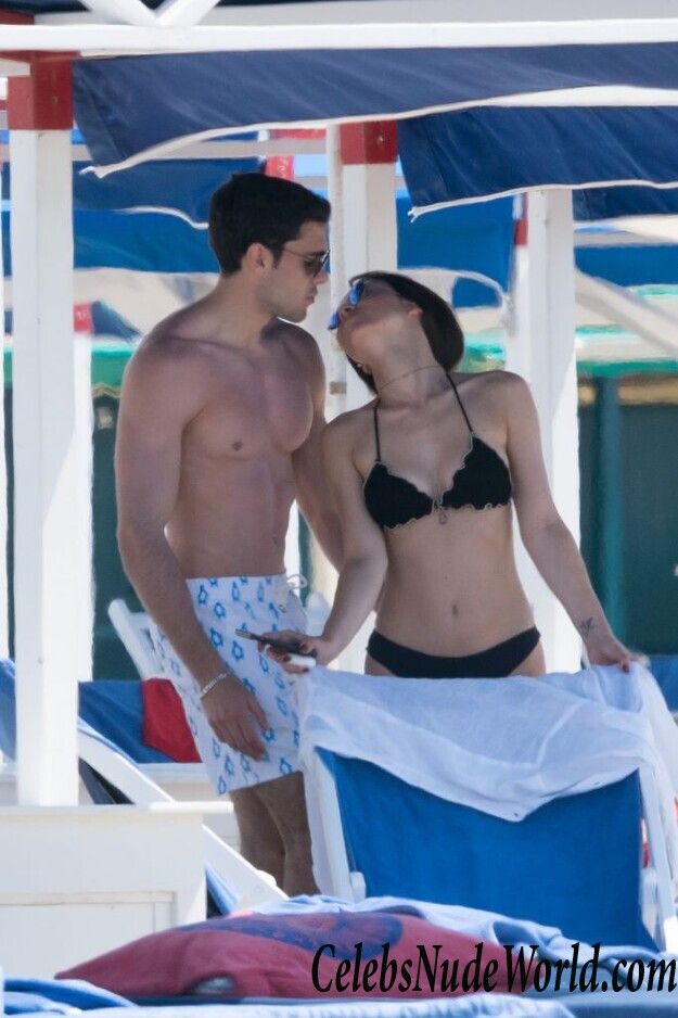 Aurora Ramazzotti Sexy 52459