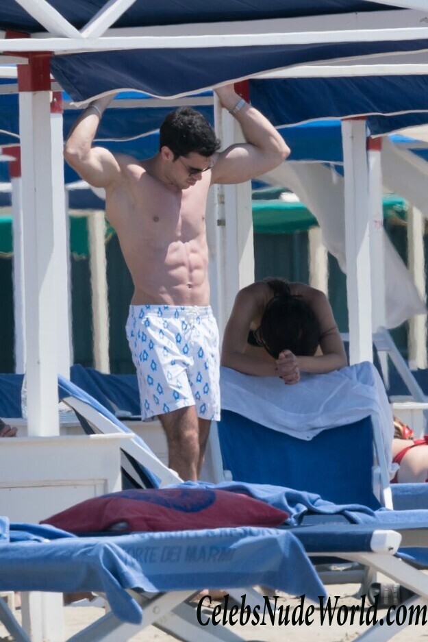 Aurora Ramazzotti Sexy 52461