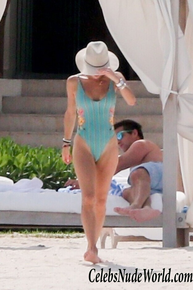 Bethenny Frankel Hot 52513