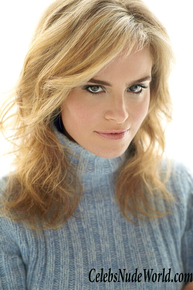 Betsy Russell Sexy 52762